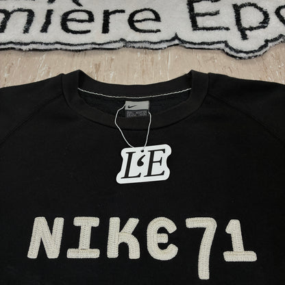 Mens Nike  90s Centre Logo Sweatshirt Size L
