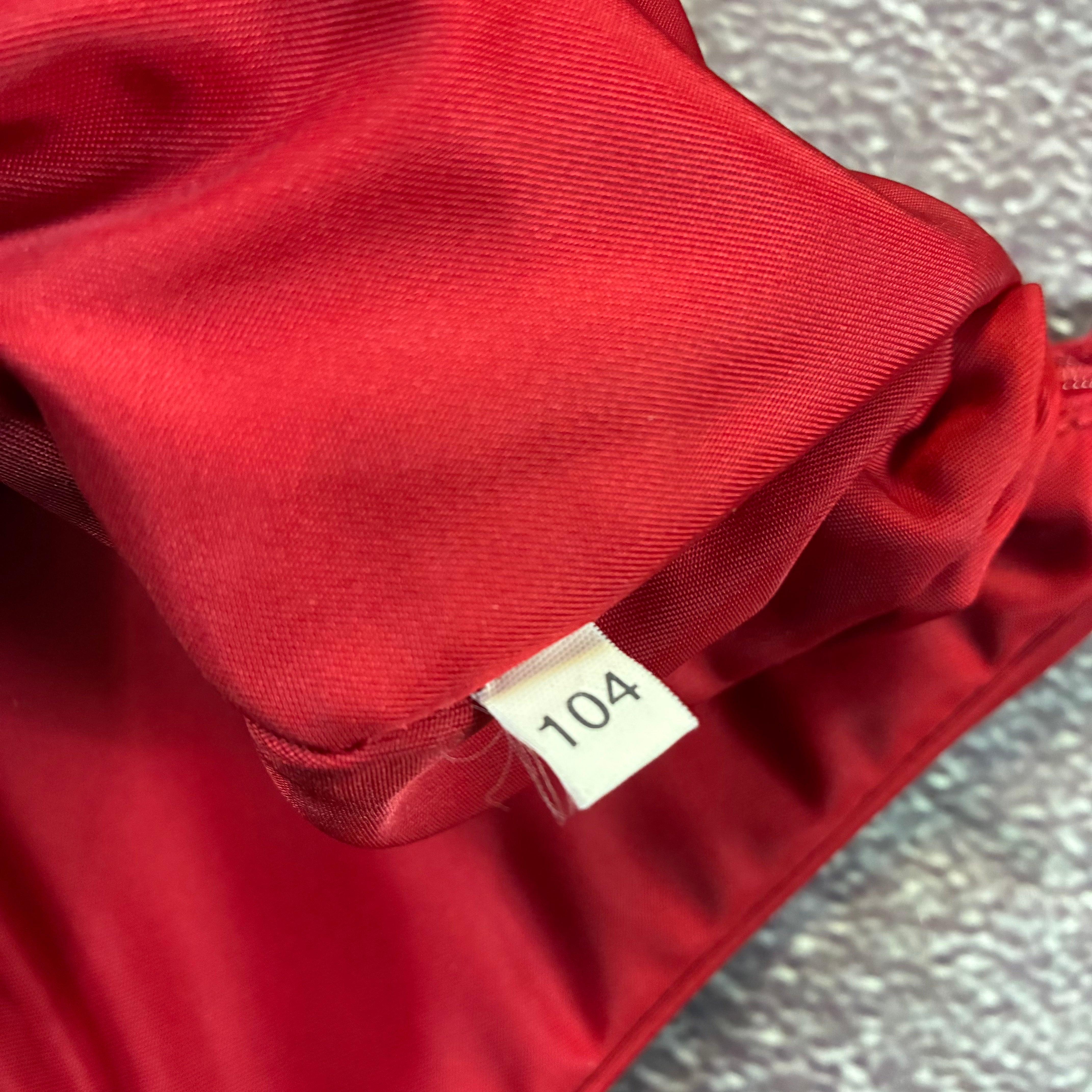 Prada Re-Edition 2000 Hobo Tessuto mini-bag