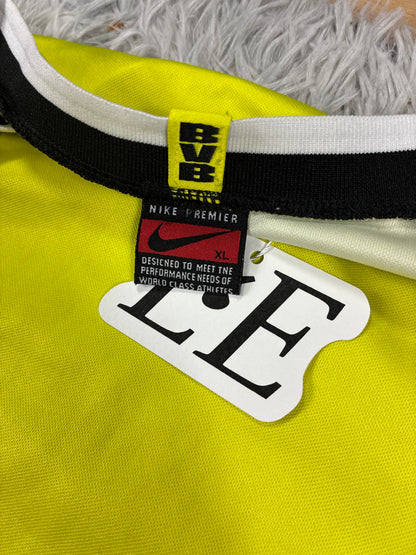 Vintage Nike Dortmund Premier jersey crest close-up