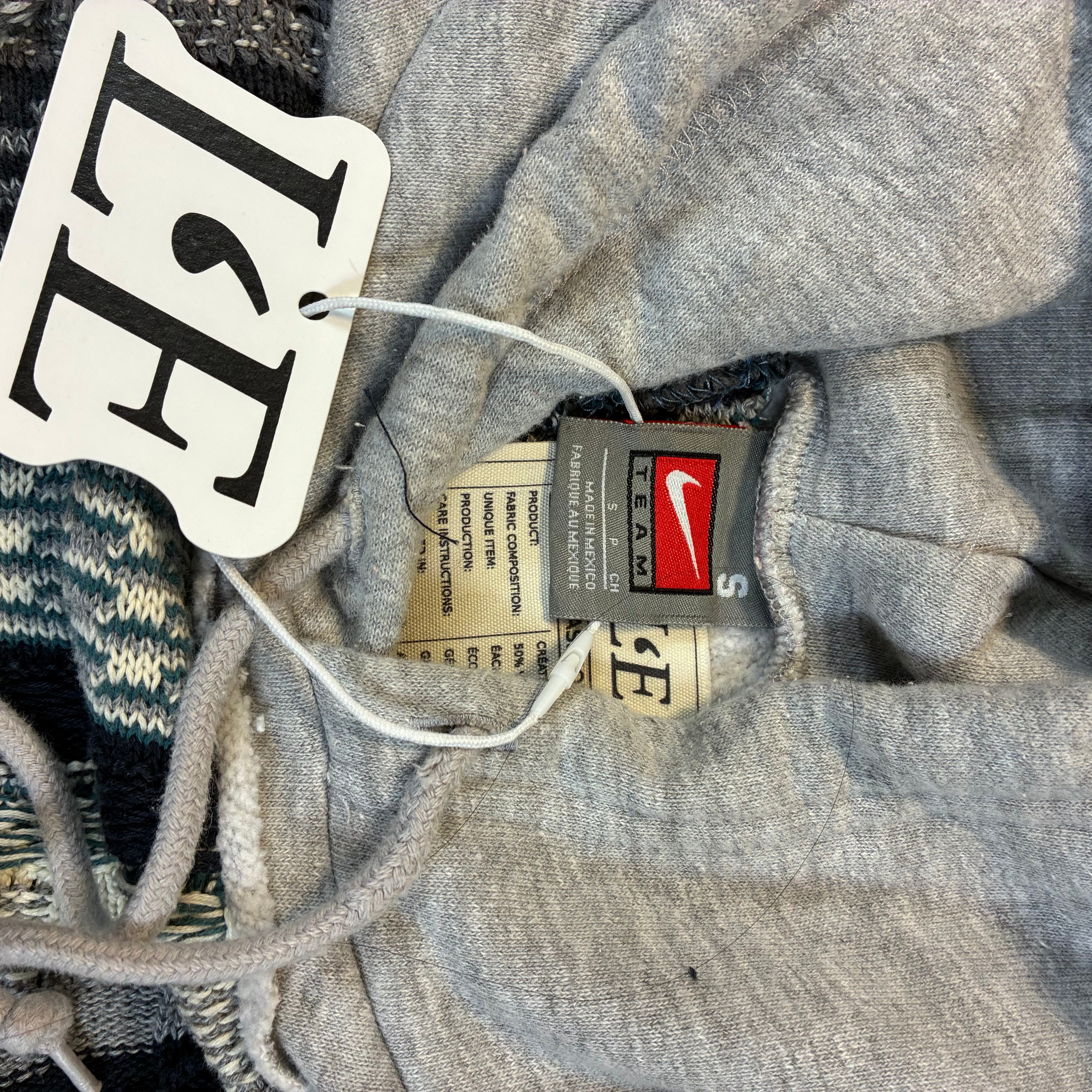 UPCYCLED Nike x Carlo Colucci x COOGI Vintage Centre Logo Hoodie Size M