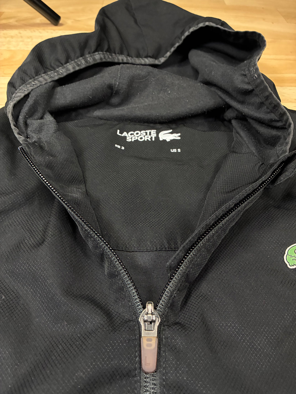 Lacoste vintage track top crocodile logo detail