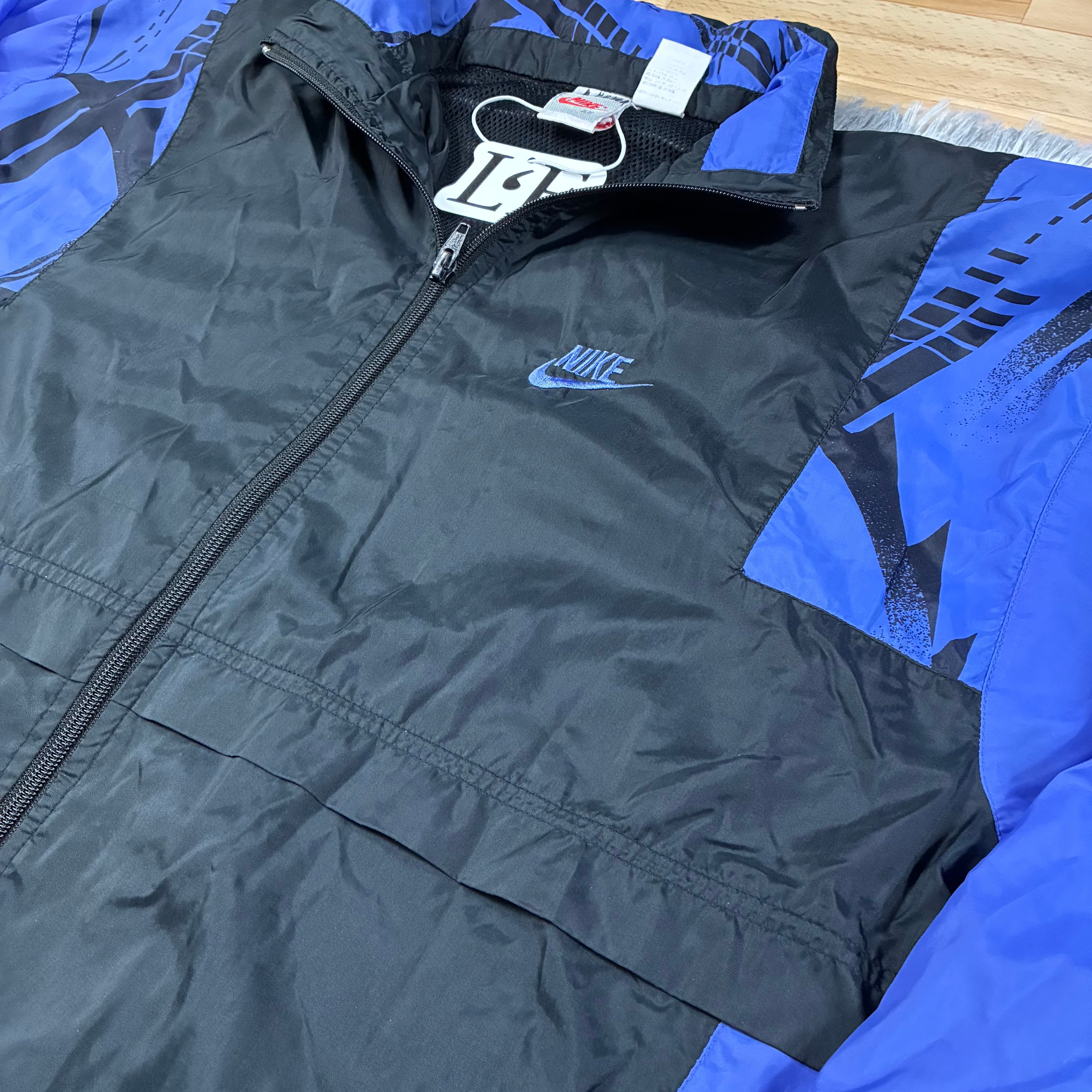 Nike Men’s Vintage 90s  Big Logo Jacket Size S-M