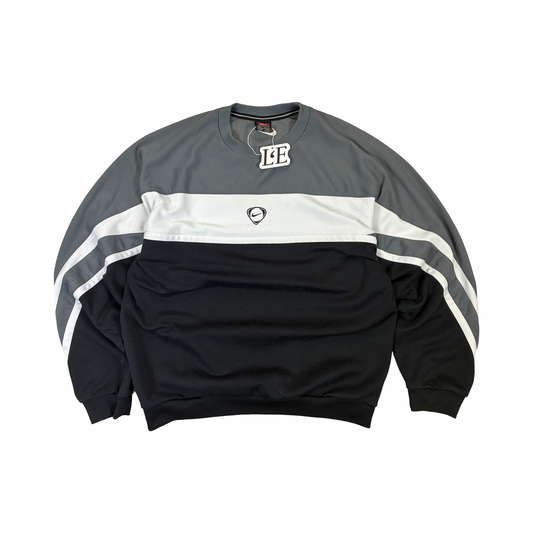 Nike Mens Vintage 90s Centre Logo Sweatshirt Size M-L