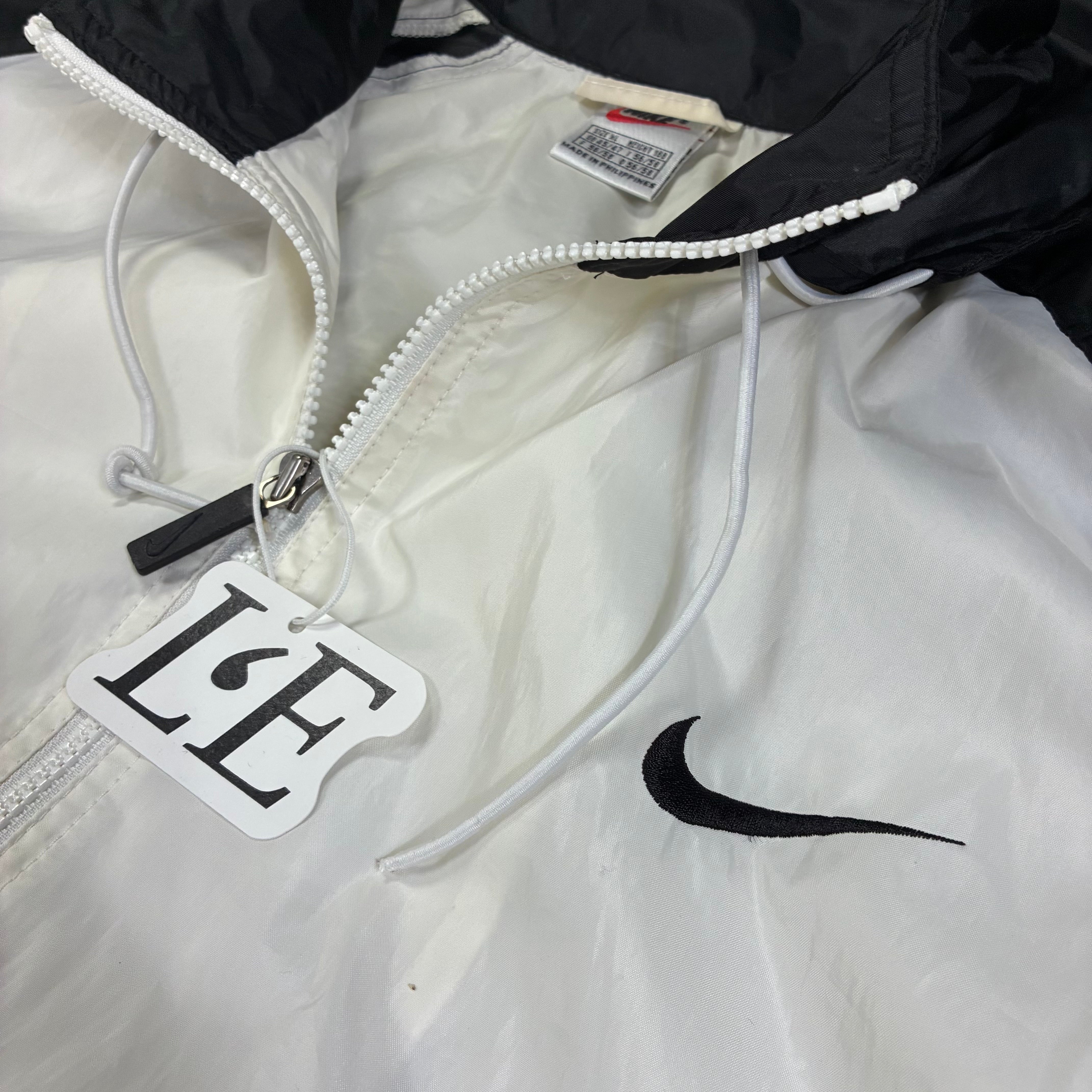 Nike Men’s Vintage 90s  Big Logo, Center Log Jacket  Size XL