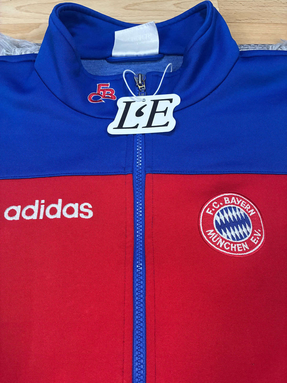 Adidas FC Bayern Munich vintage tracksuit pants back view