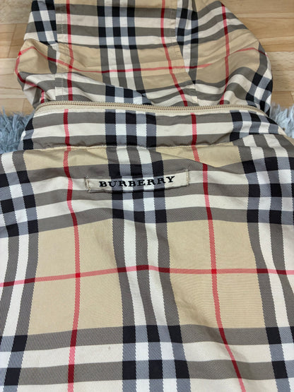 Herren Burberry Nova Check leichte Packaway Jacke mit durchgehendem Reißverschluss Größe L