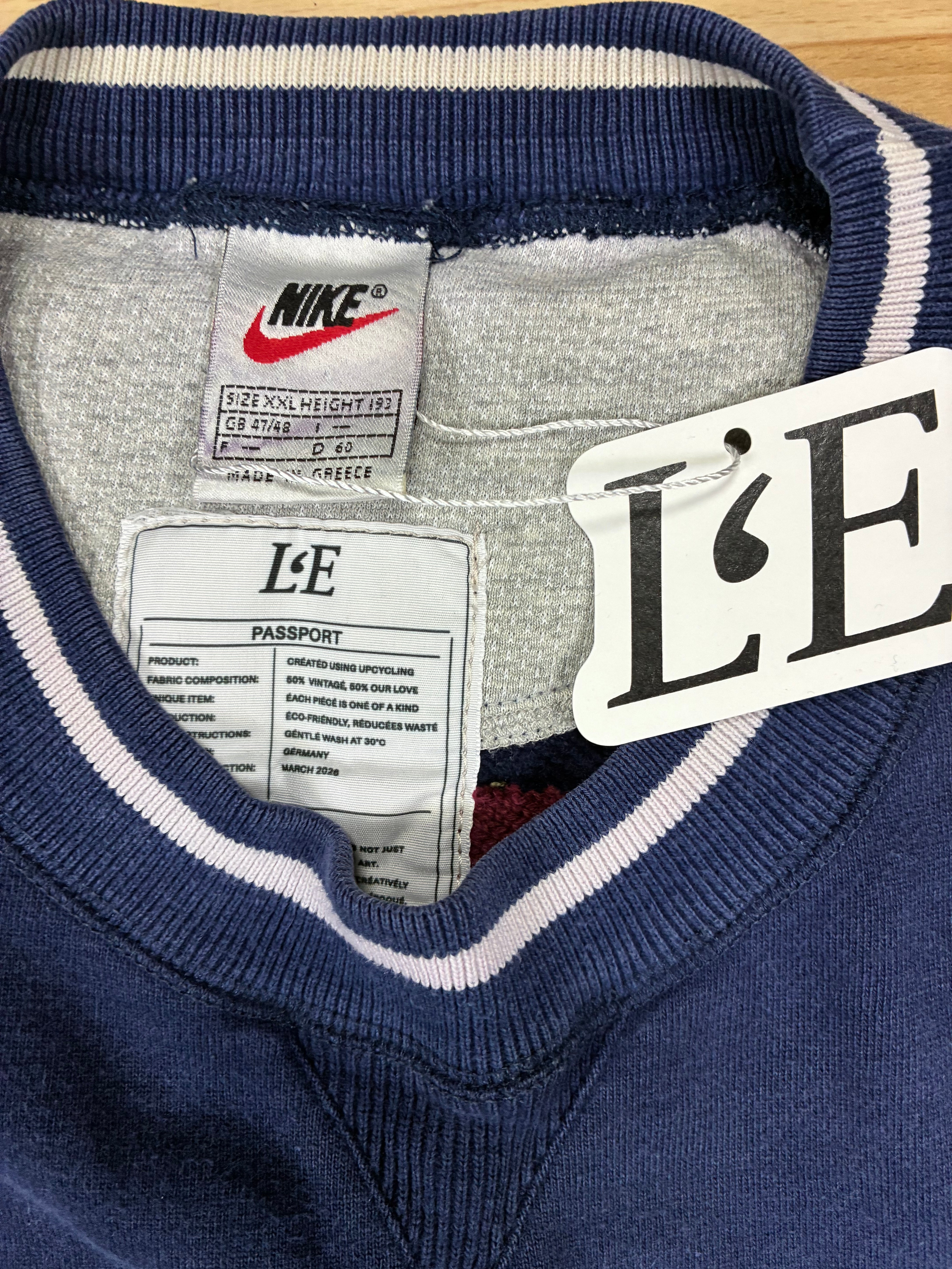 UPCYCLED Nike x COOGi Vintage Sweatshirt Size L