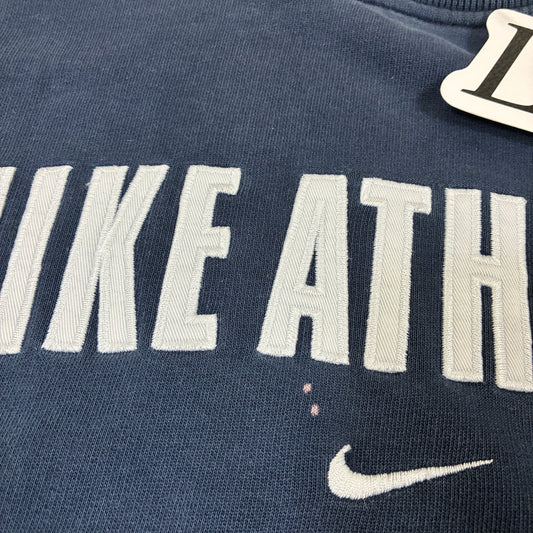 Mens Nike  90s Centre Logo Sweatshirt Size M