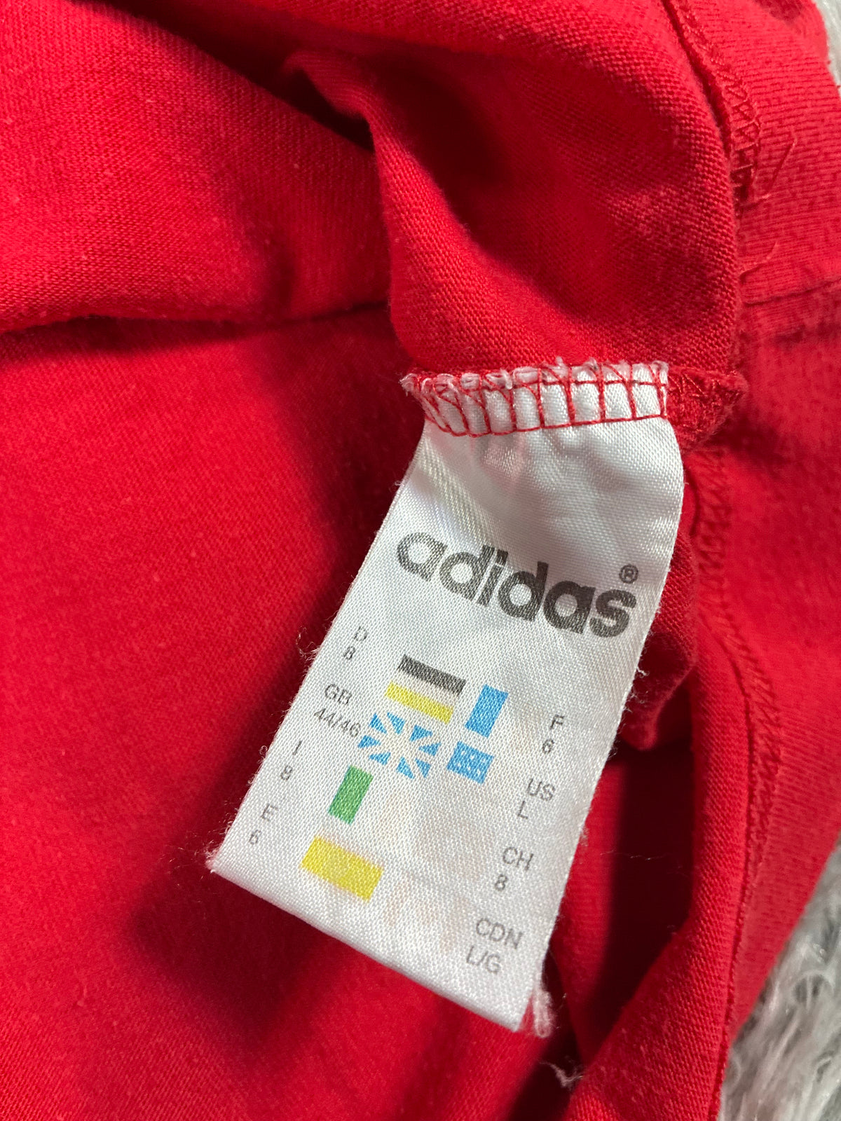 Adidas Equipment-era Bayern Munich tee sleeve detail