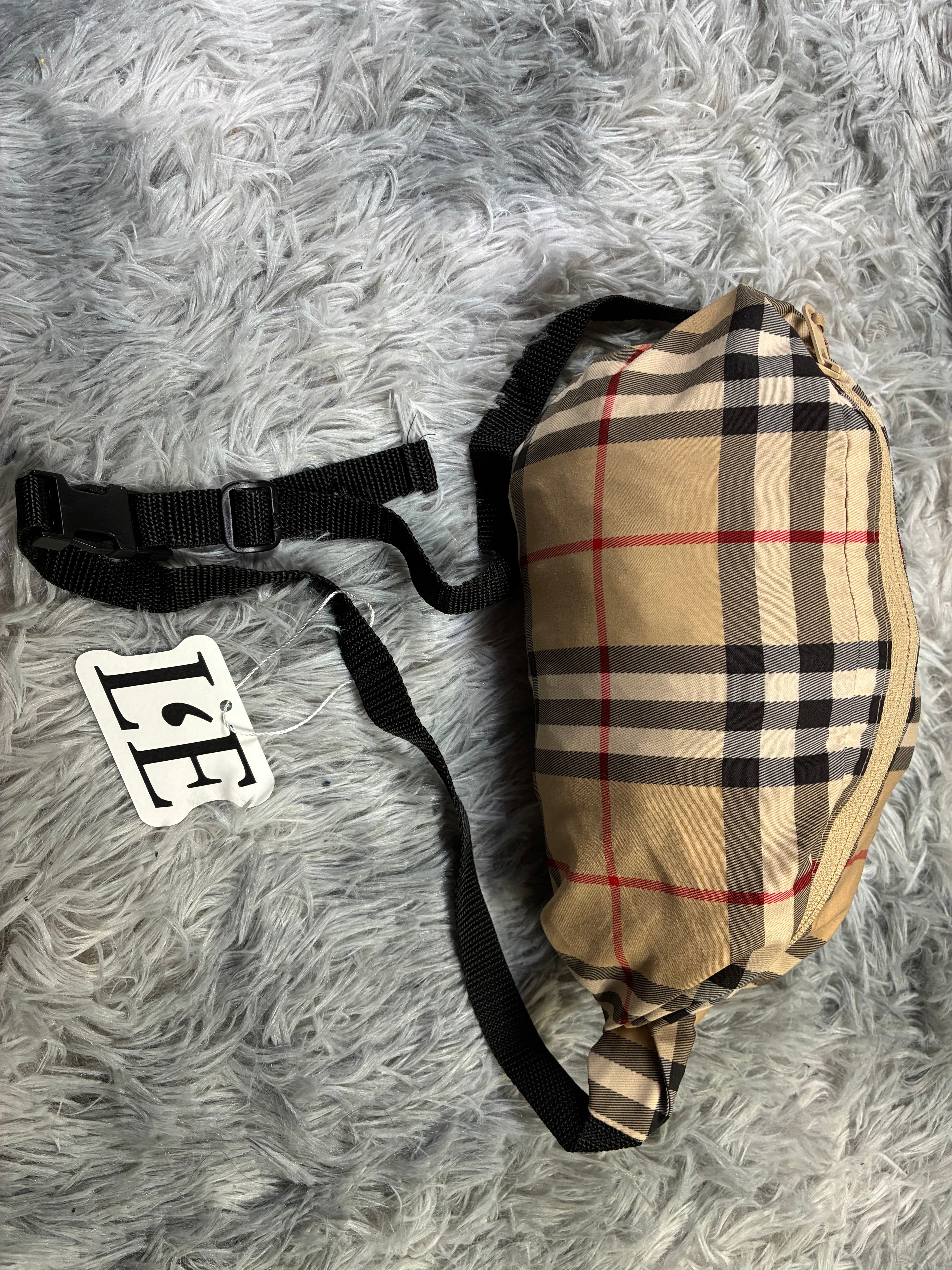 Mens Burberry Nova Check Full Zip Lightweight Packable Jacket Size L