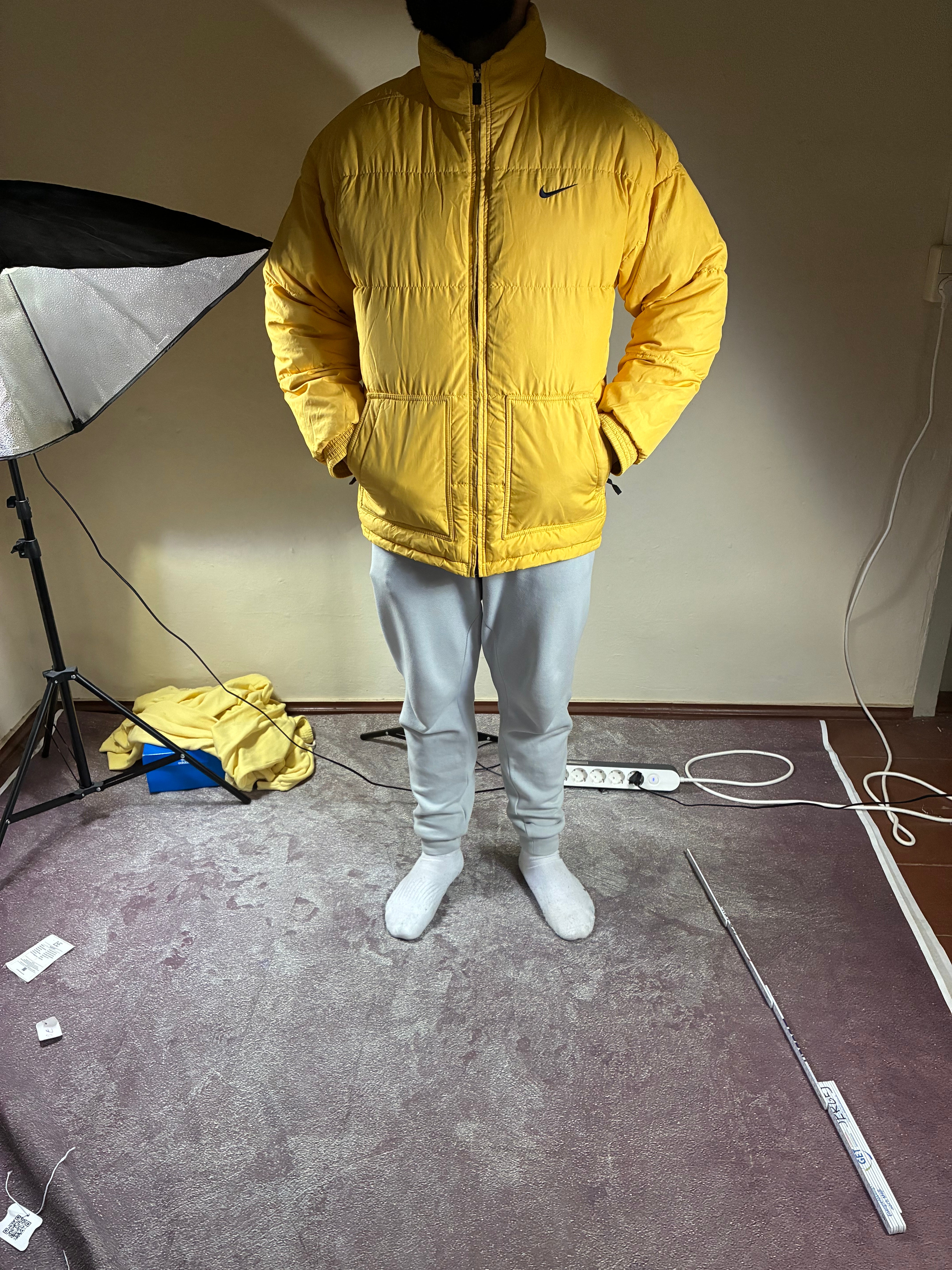 Men’s Nike Vintage Goose Down Centre Logo Puffer Jacket Size M