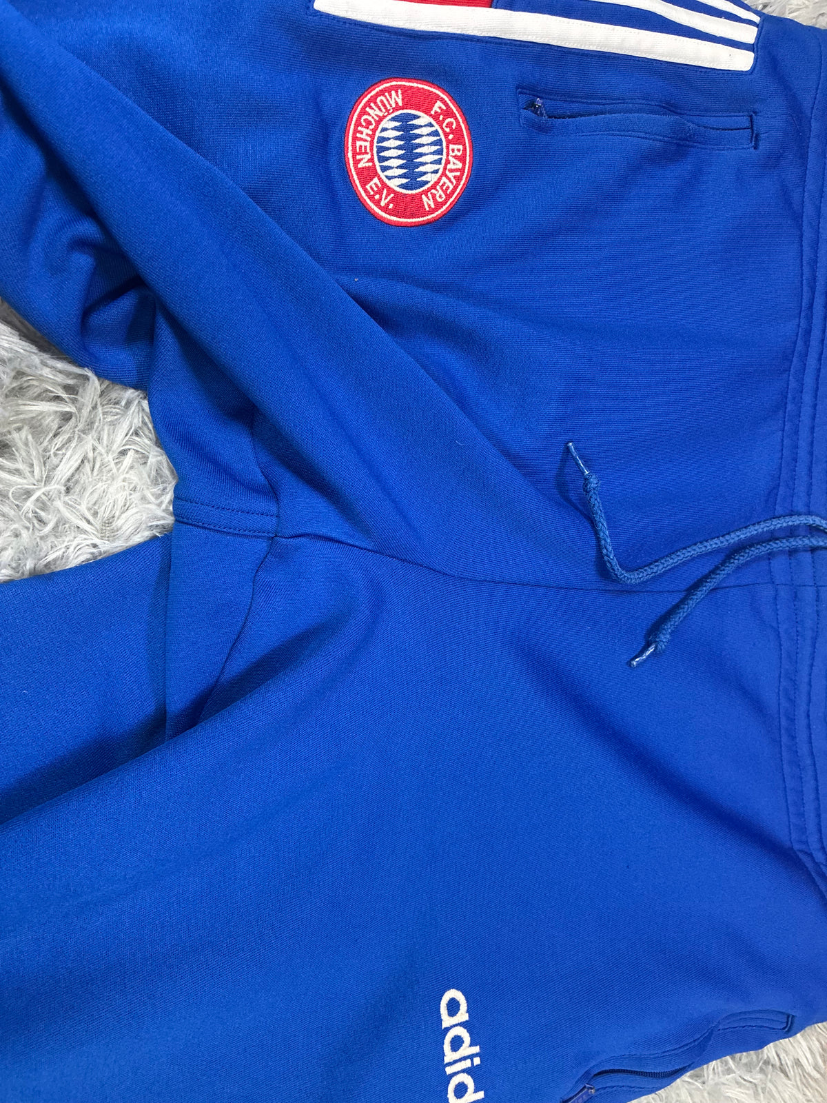 Vintage Adidas FC Bayern Munich tracksuit additional view