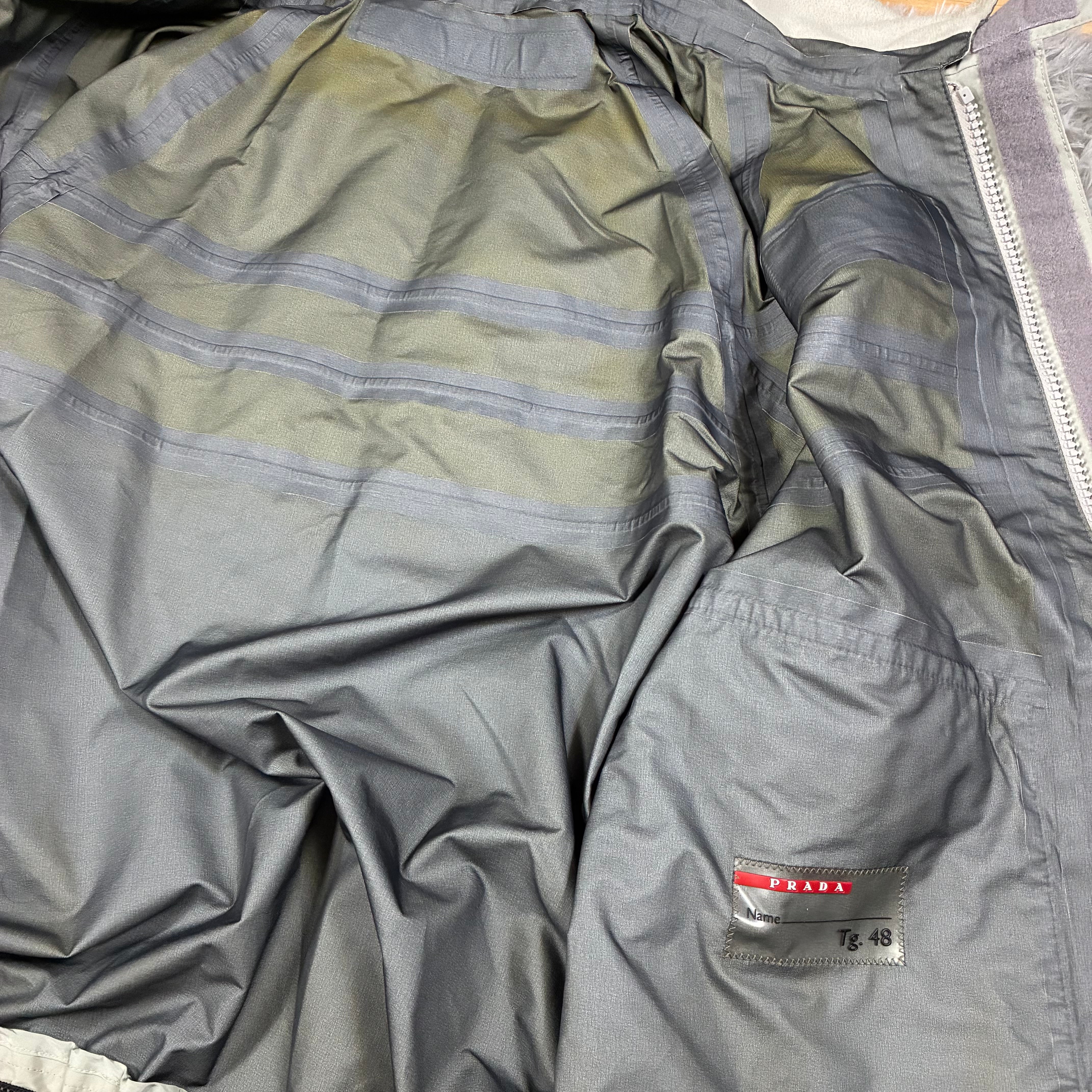 Mens Prada Luna Rossa Challenger America Cup 2013 Jacket Size M
