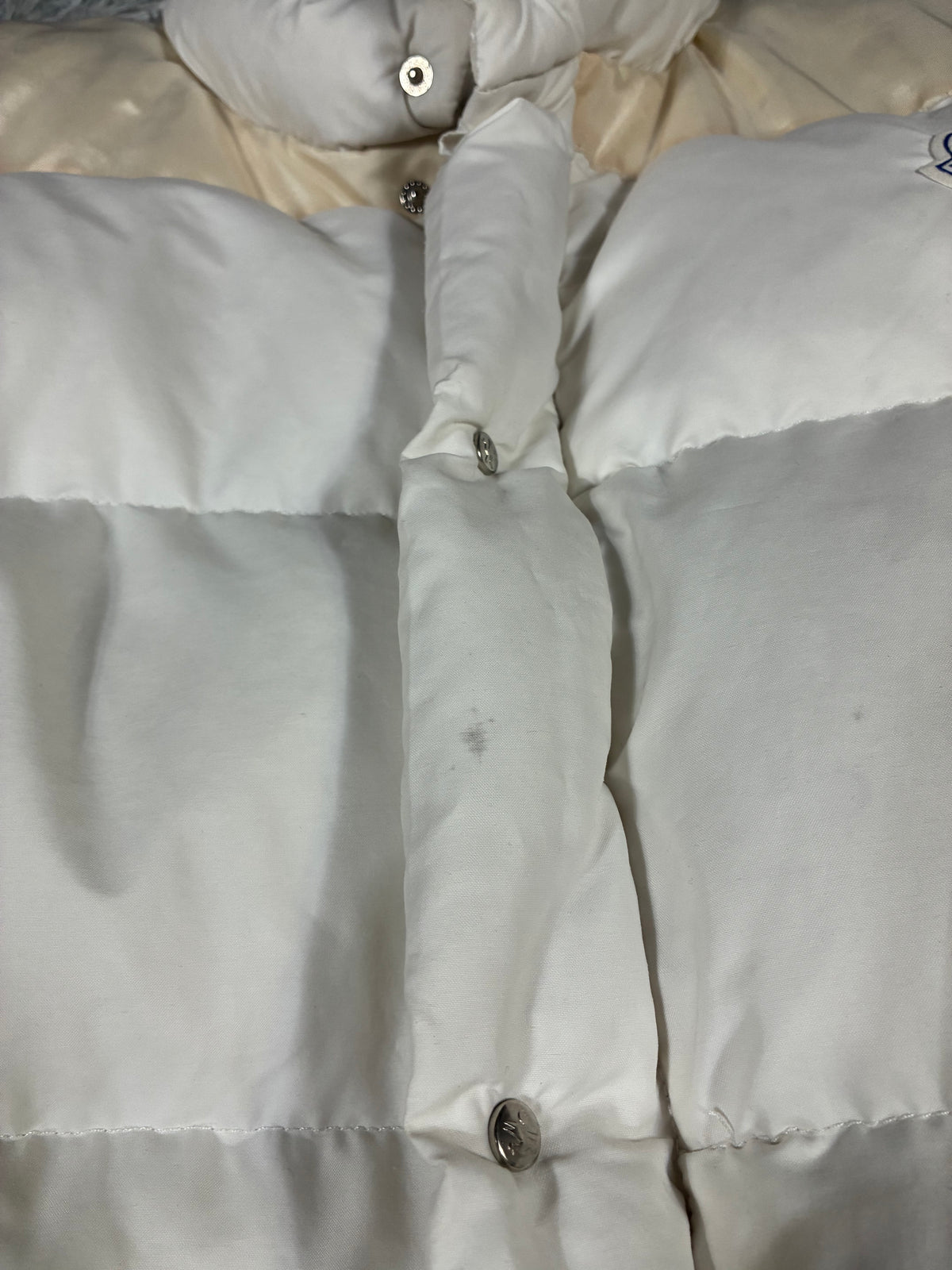 Vintage Moncler Grenoble white XL size tag