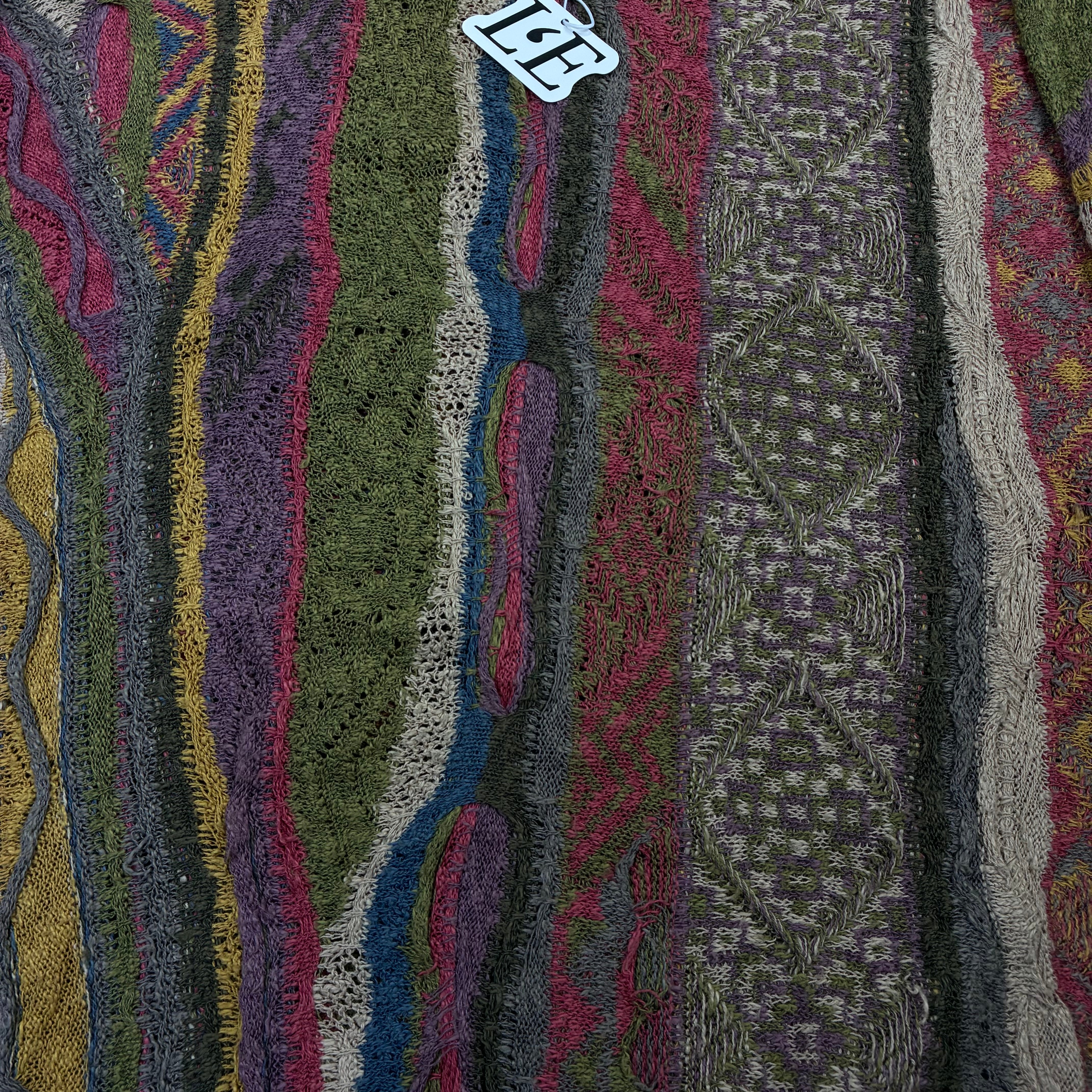 COOGI Australia 3D Knit Abstract Sweater Size M