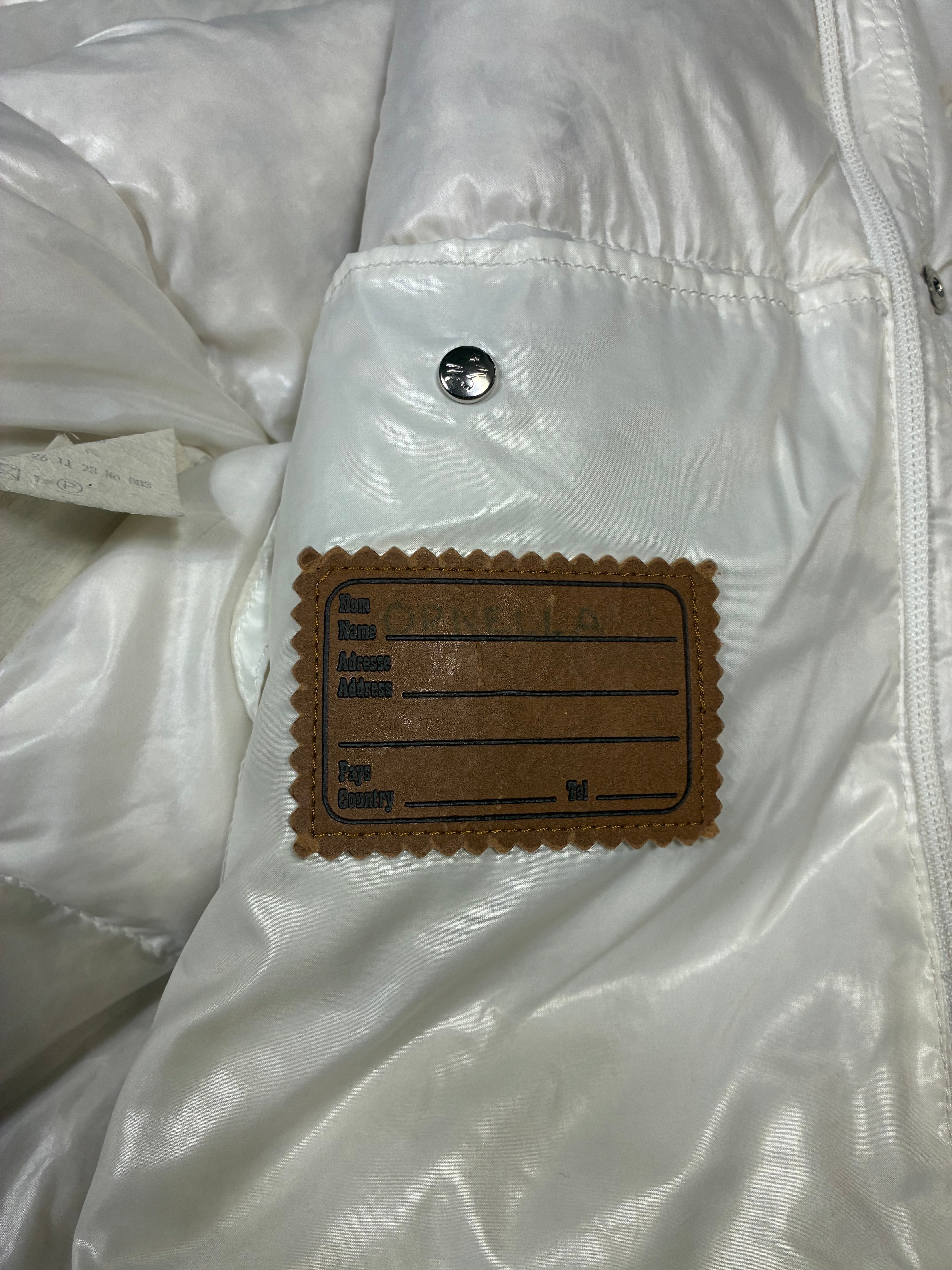 Vintage Moncler Grenoble 1980s White Puffer Jacket — Mens Size M