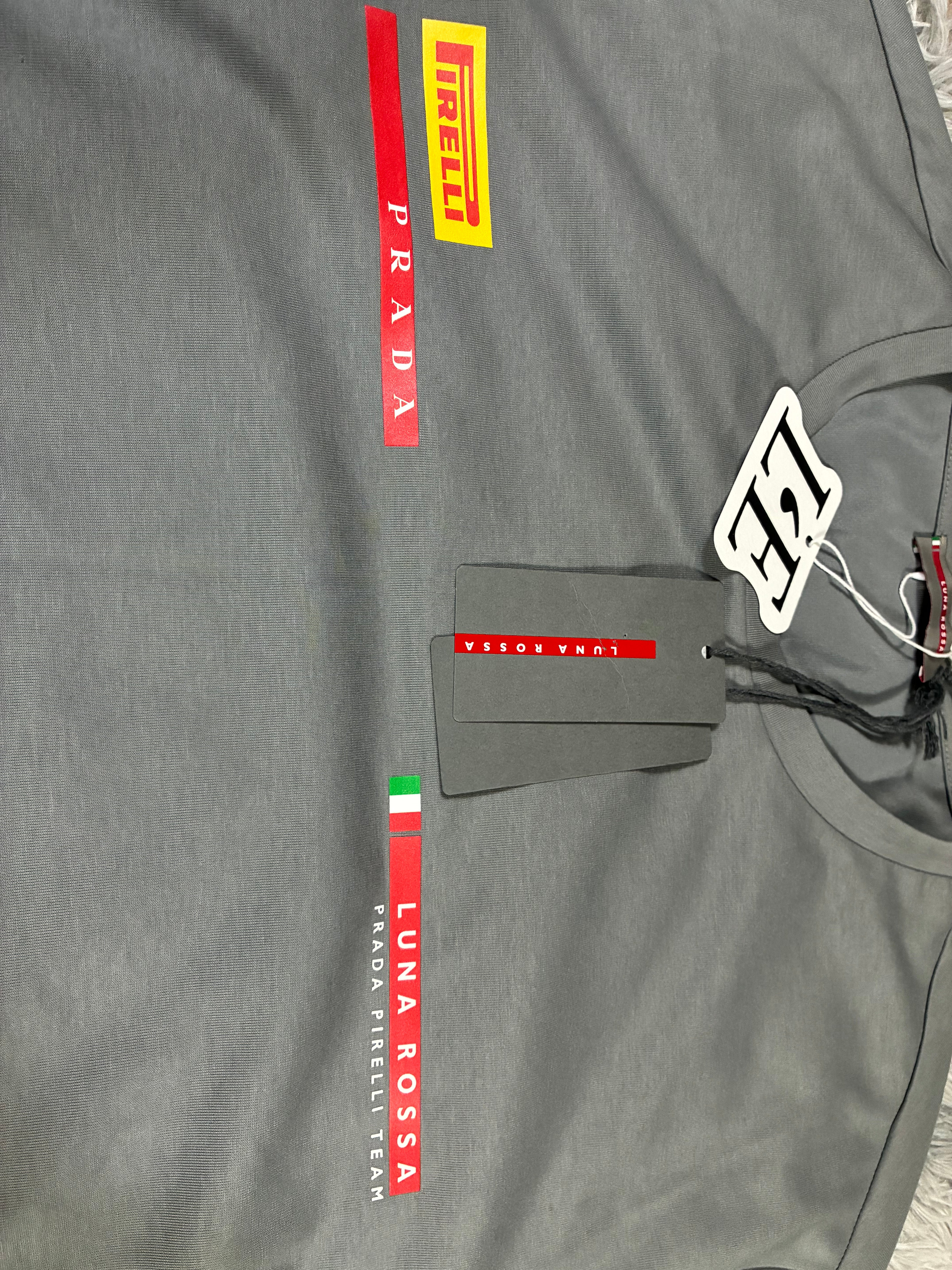 New! Prada Luna Rossa 2018 American Cup Sailing T-Shirt Size L