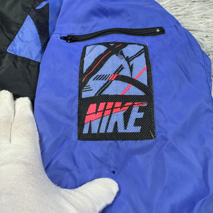 Nike Men’s Vintage 90s  Big Logo Jacket Size S-M