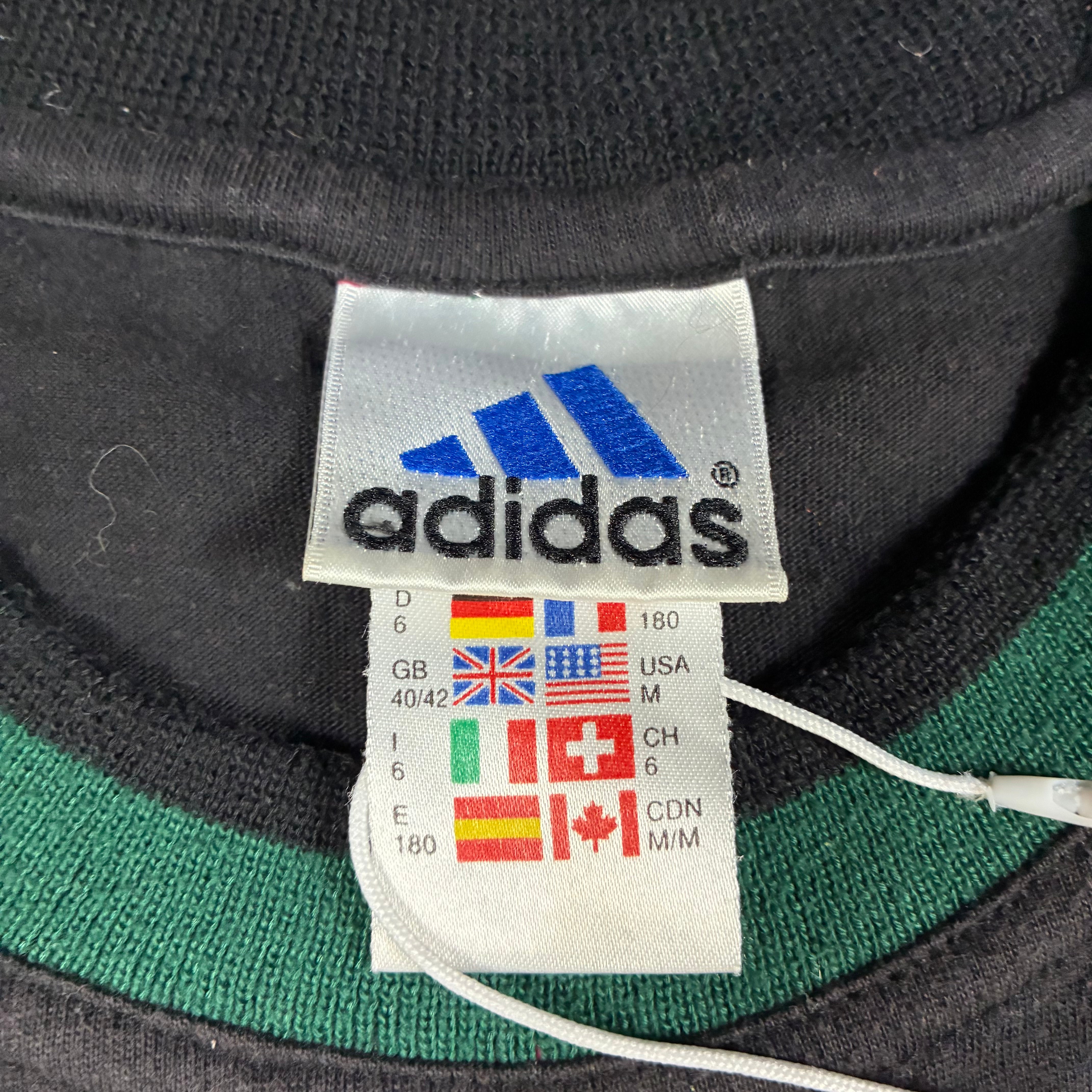 Adidas Vintage T-shirt Size M