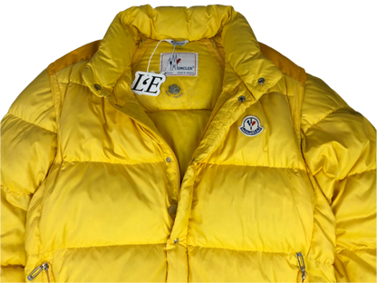 Vintage Moncler Grenoble yellow puffer logo detail