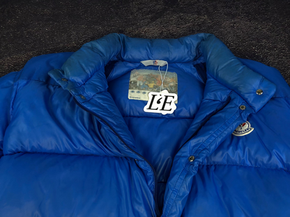 Vintage Moncler Grenoble fabric close-up