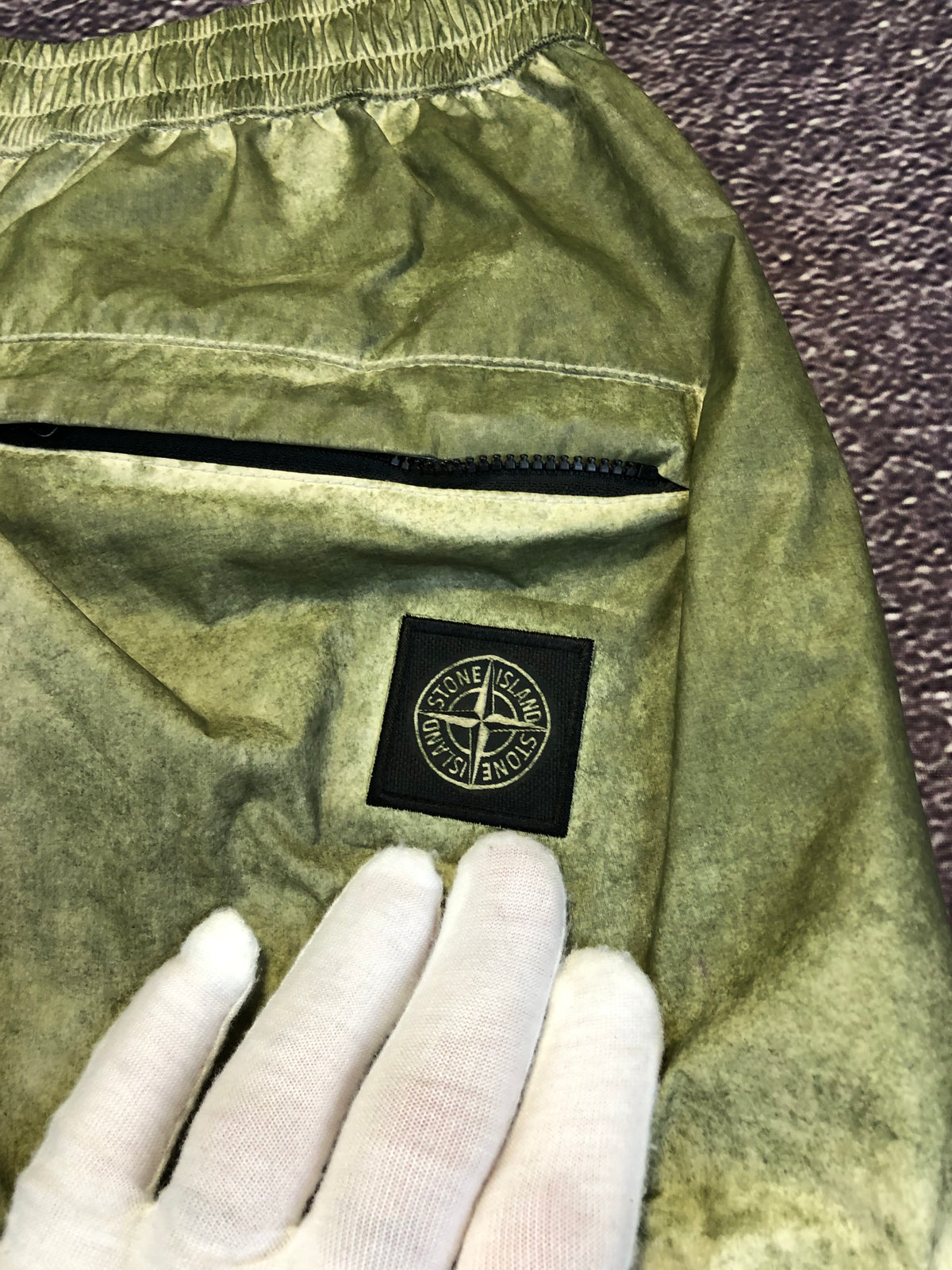 Stone Island Membrana 3L compass rose badge
