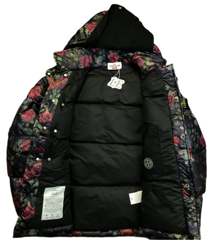SI x Supreme puffer compass rose badge