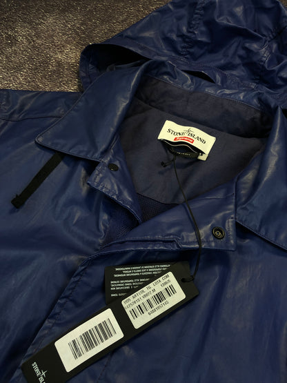 SI x Supreme heat reactive zipper detail