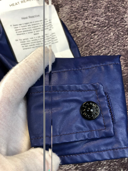 SI x Supreme heat reactive CLG code tag