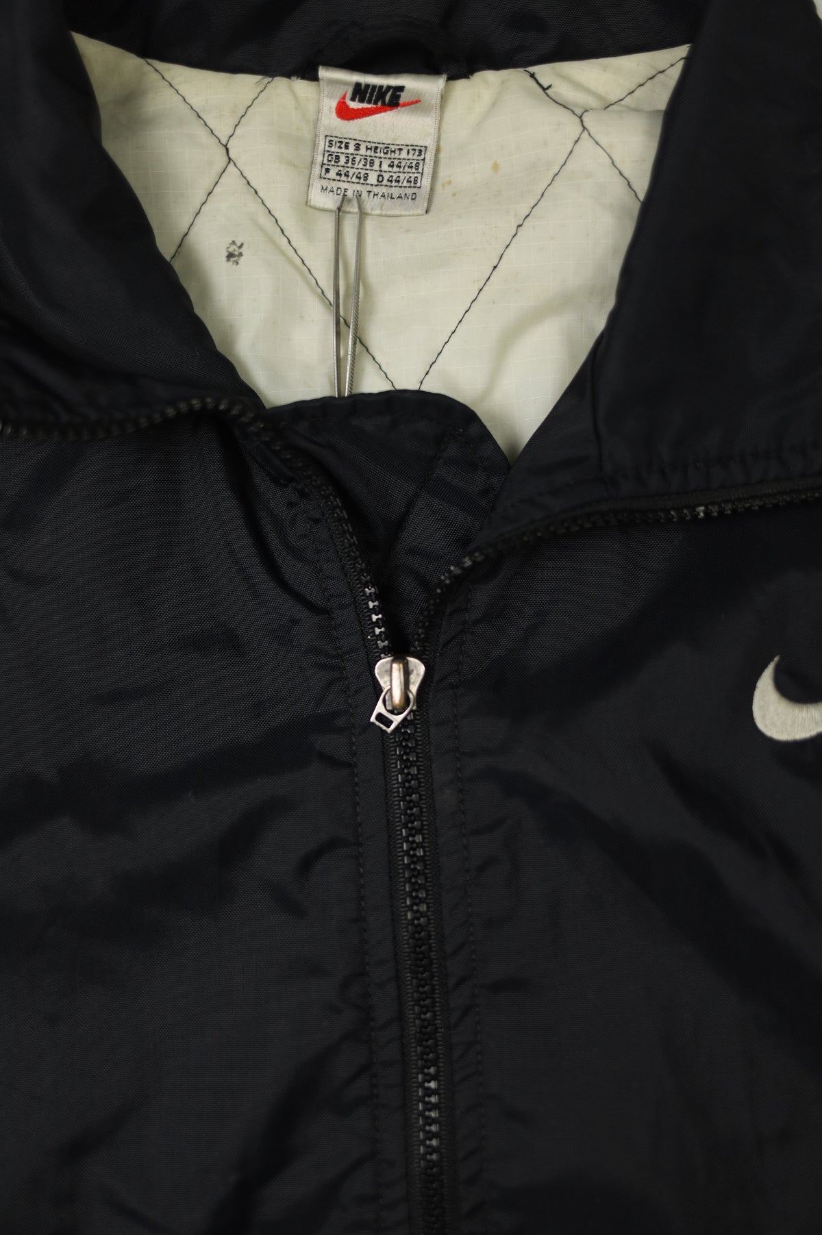 Vintage Nike big swoosh logo detail