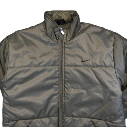 Vintage Nike green puffer zipper detail