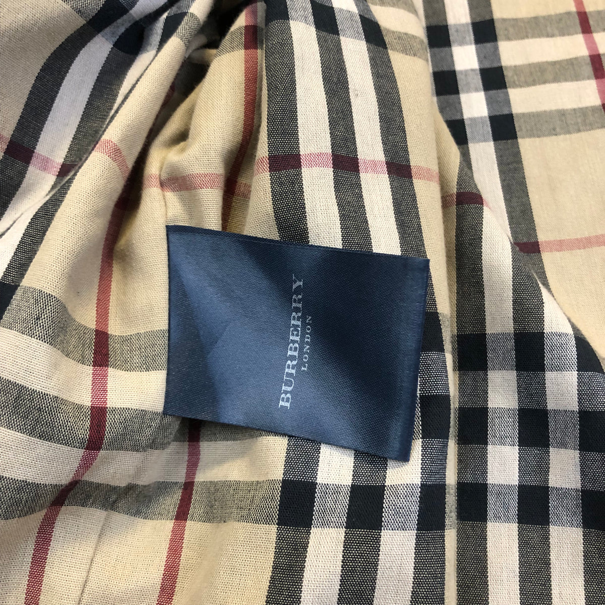 Burberry jacket inner lining detail