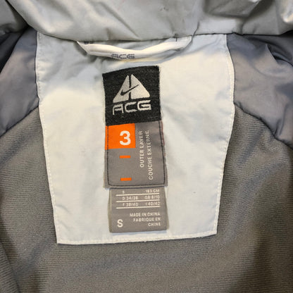 Nike ACG branding detail