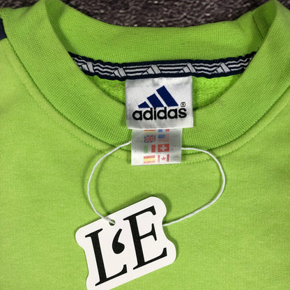Adidas 1999 green sweatshirt logo detail