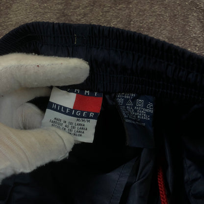Tommy Hilfiger nylon pants waistband and adjustable closure detail