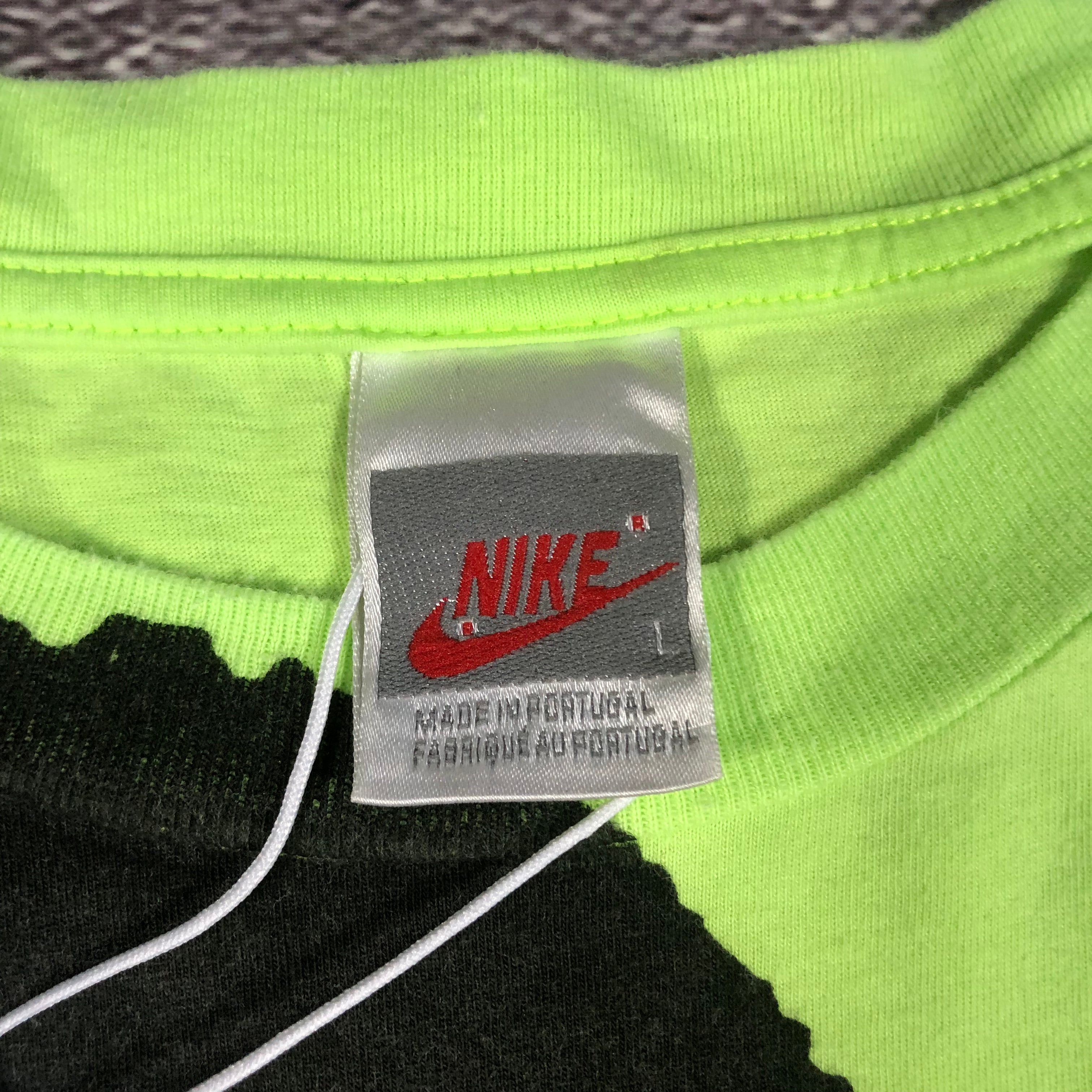 Vintage Nike Challenge Court T-Shirt Size L
