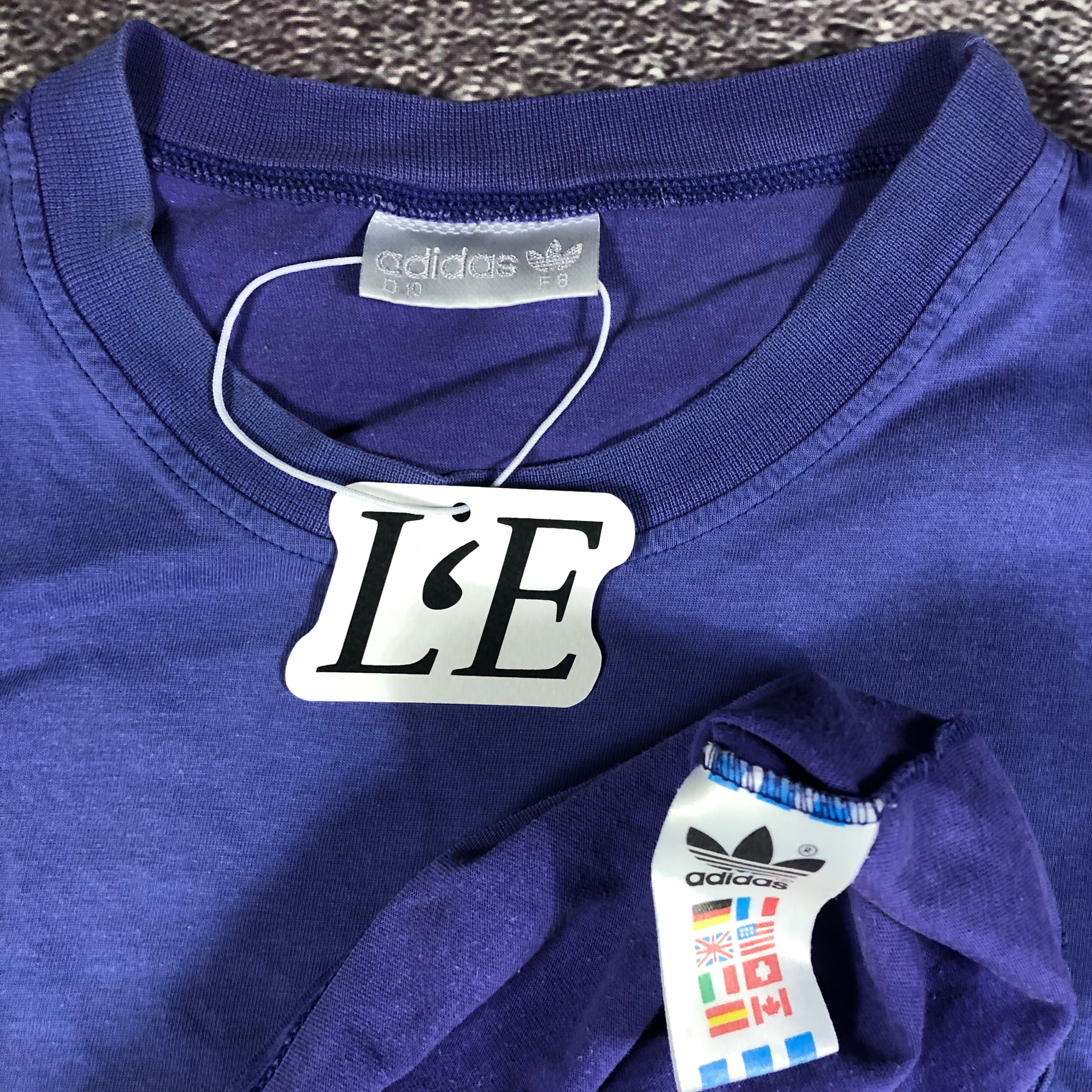 Vintage Adidas T-shirt Size XL
