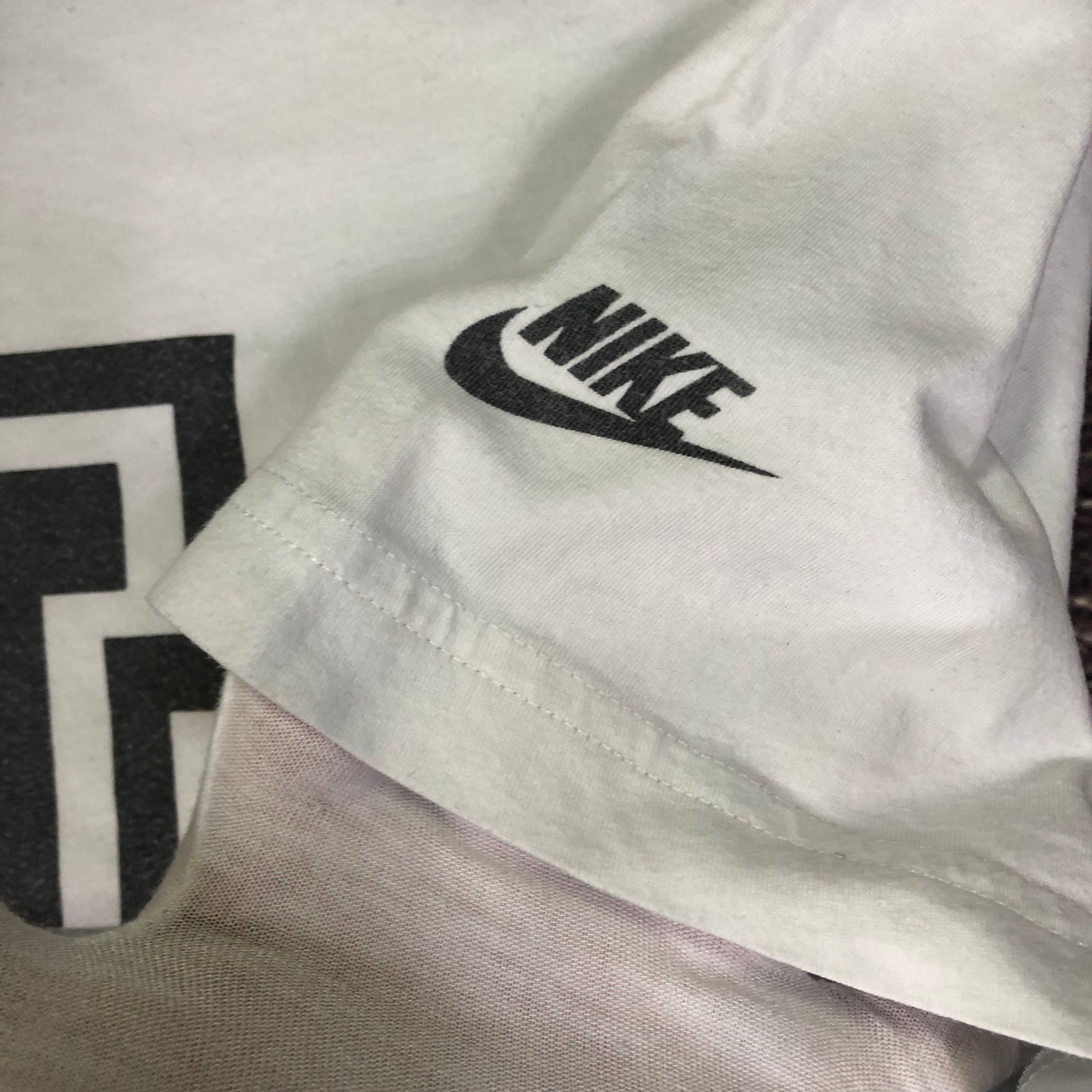 Vintage Nike T-shirt Size S